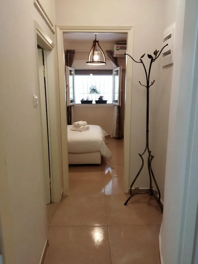 Cozy Apartment In The Heart Of Tesalónica 0*,  Grecia