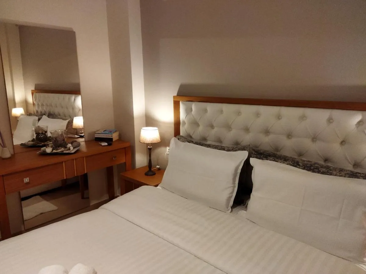 Cozy Apartment In The Heart Of Thessaloniki